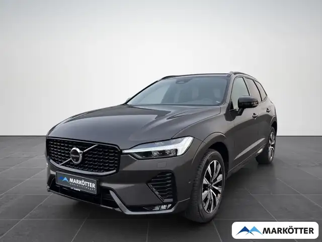 Volvo XC60 B4 *Plus Dark*AWD*ACC*BLIS*LEDER*H+K SOUND*360 KAM