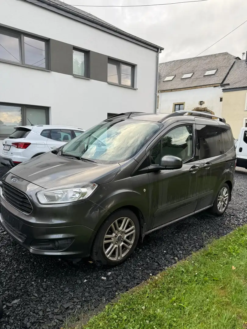Ford Tourneo Courier 1.0 EcoBoost 100 Titanium - 2