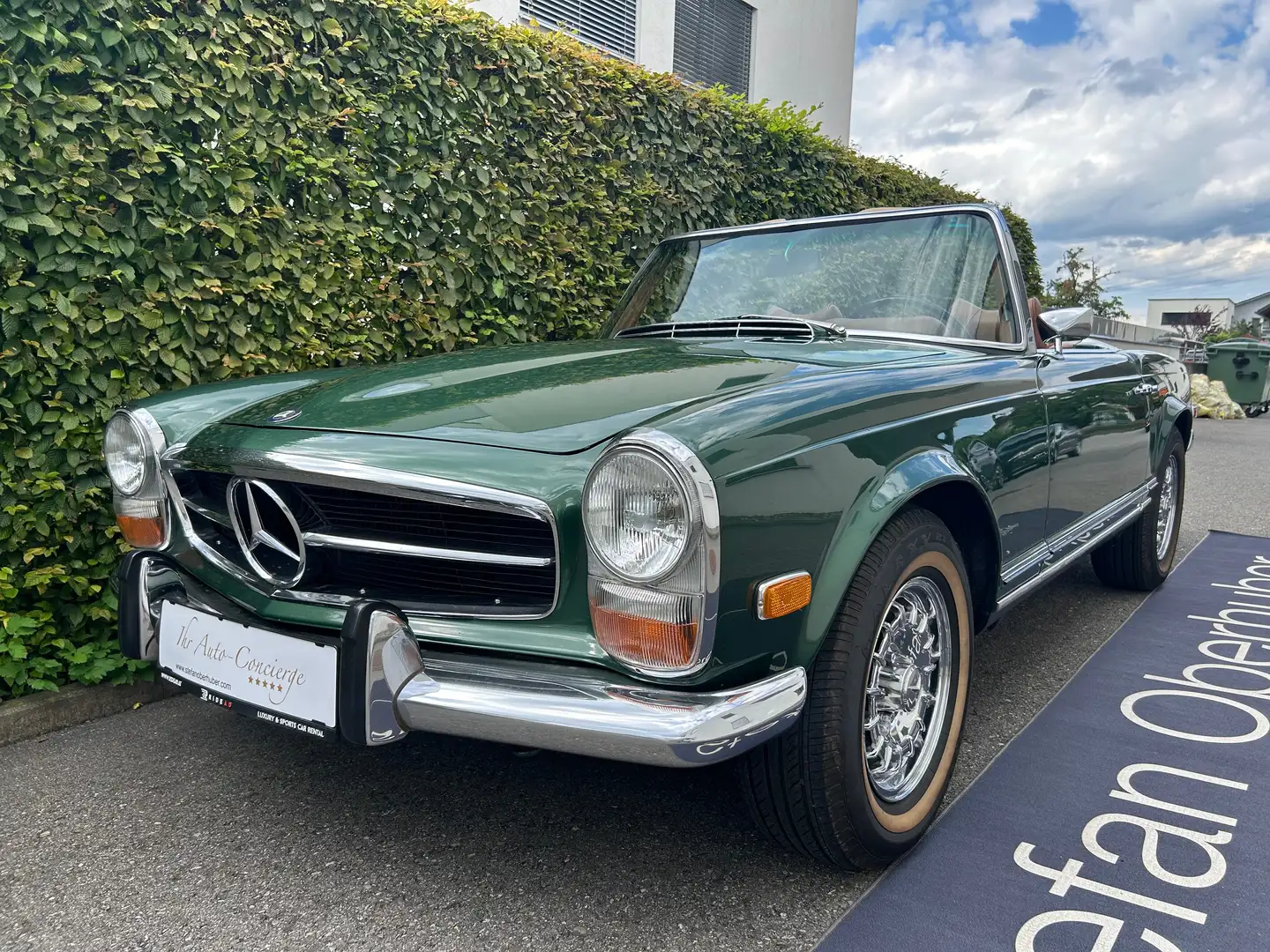 Mercedes-Benz SL 280 "Pagode", elegante Farbkombination Vert - 2
