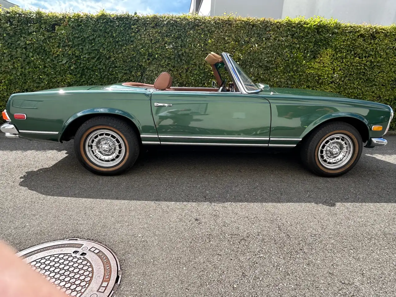 Mercedes-Benz SL 280 "Pagode", elegante Farbkombination, foto 4