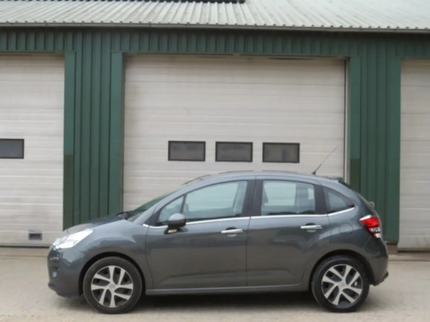 Citroen C3 1.2 PURET FEEL ED. Grau - 1
