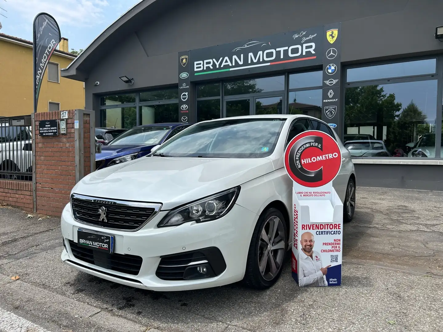 Peugeot 308 Peugeot 308 bluehdi 150S&S eat6 Allure Bianco - 1