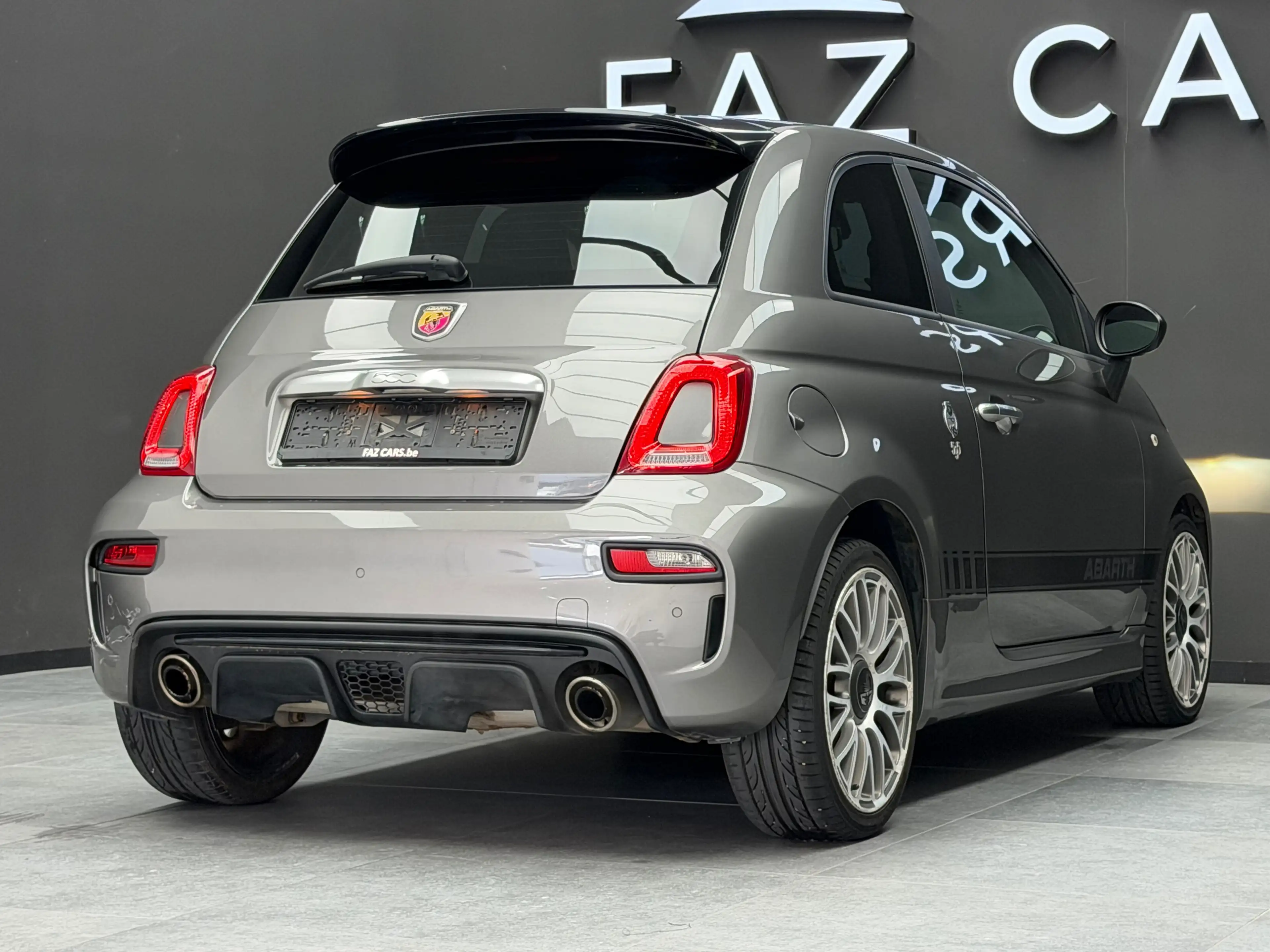 Fiat 595 Abarth 1.4 T-Jet * 1ER PROP + XENON + GPS + GARANTIE * — photo 7