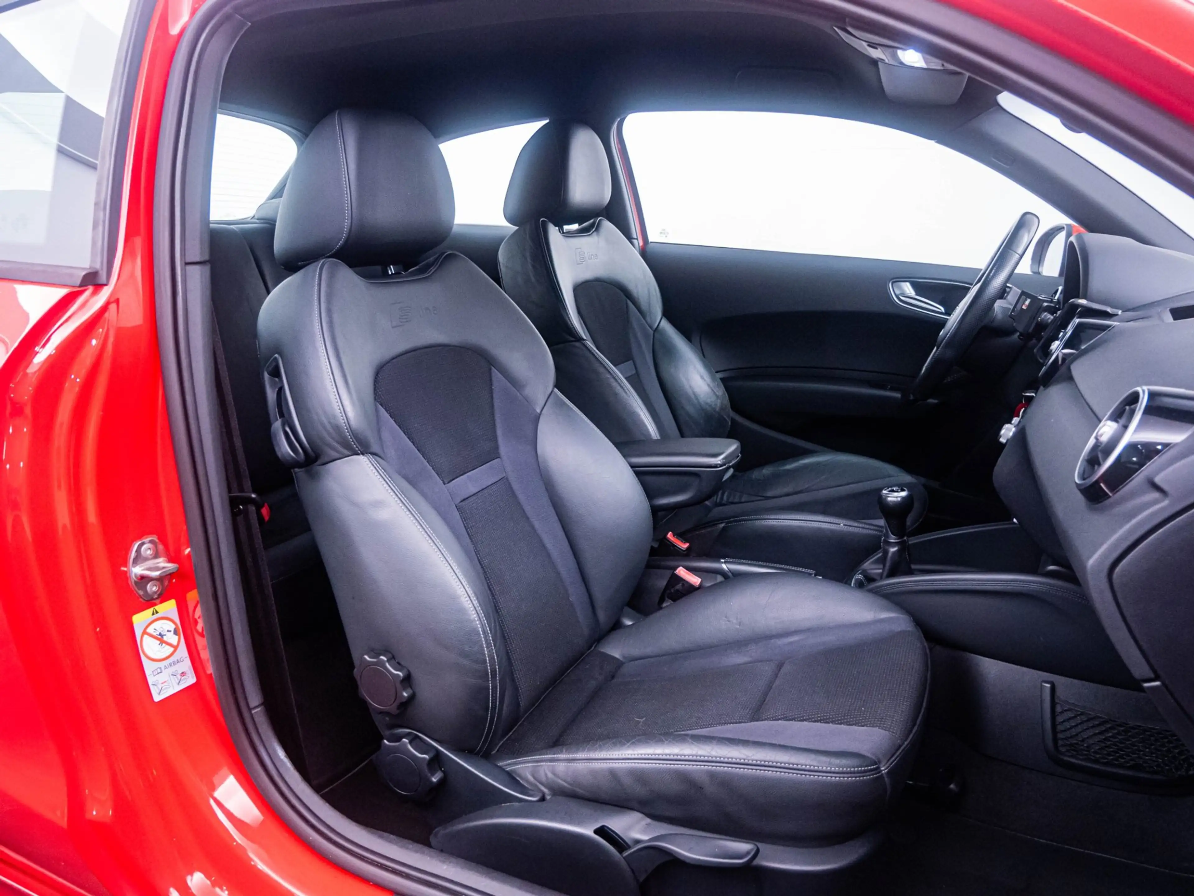 Audi A1 1.2 TFSI S-Line Sport Navi|Clima|Cruise|NL-Auto! — photo 9