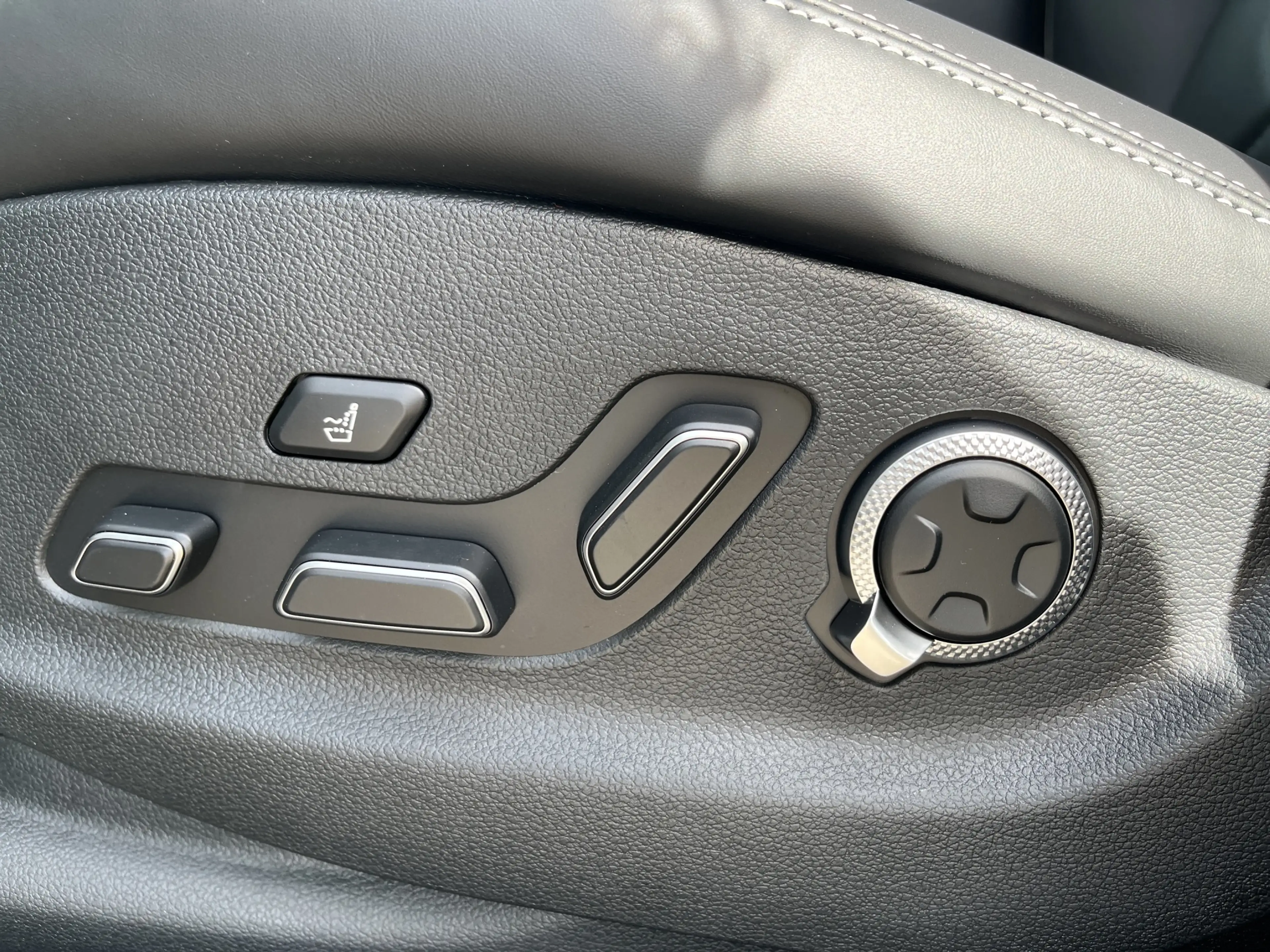 Genesis GV70 84 kWh 490pk Performance AWD Dual Motor Premium | — photo 18