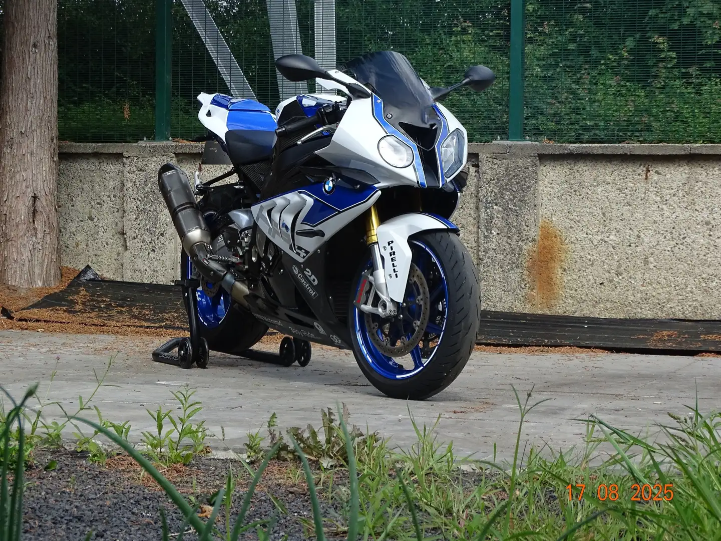 BMW HP4 competition Blau - 2