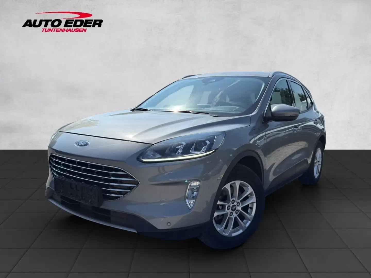 Ford Kuga Plug-In Hybrid Titanium Bluetooth Navi Klima Stříbrná - 2