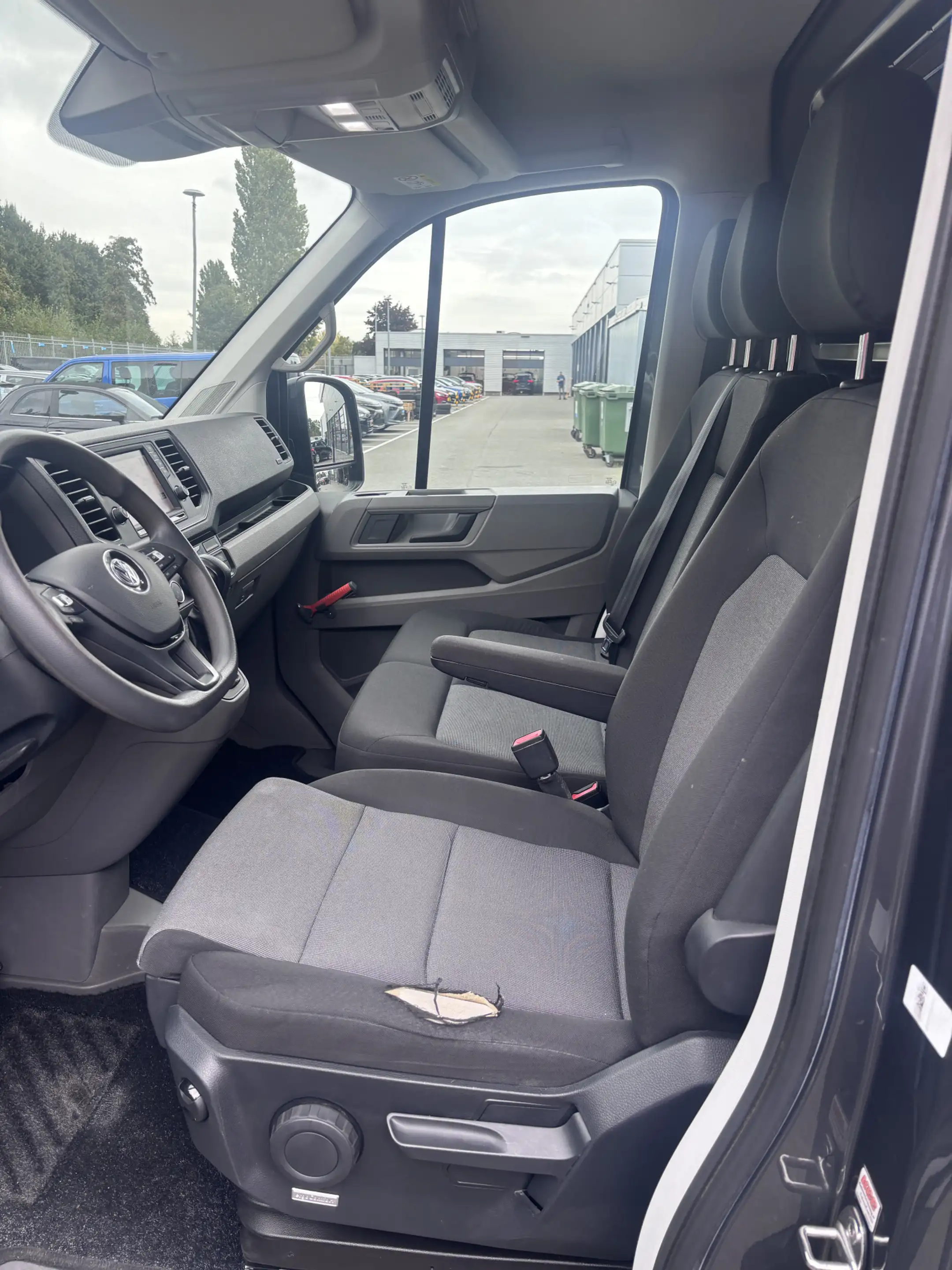 Volkswagen Crafter L3H2 2.0 TDI 140pk 3.0T Automaat Exclusive-Edition — photo 13