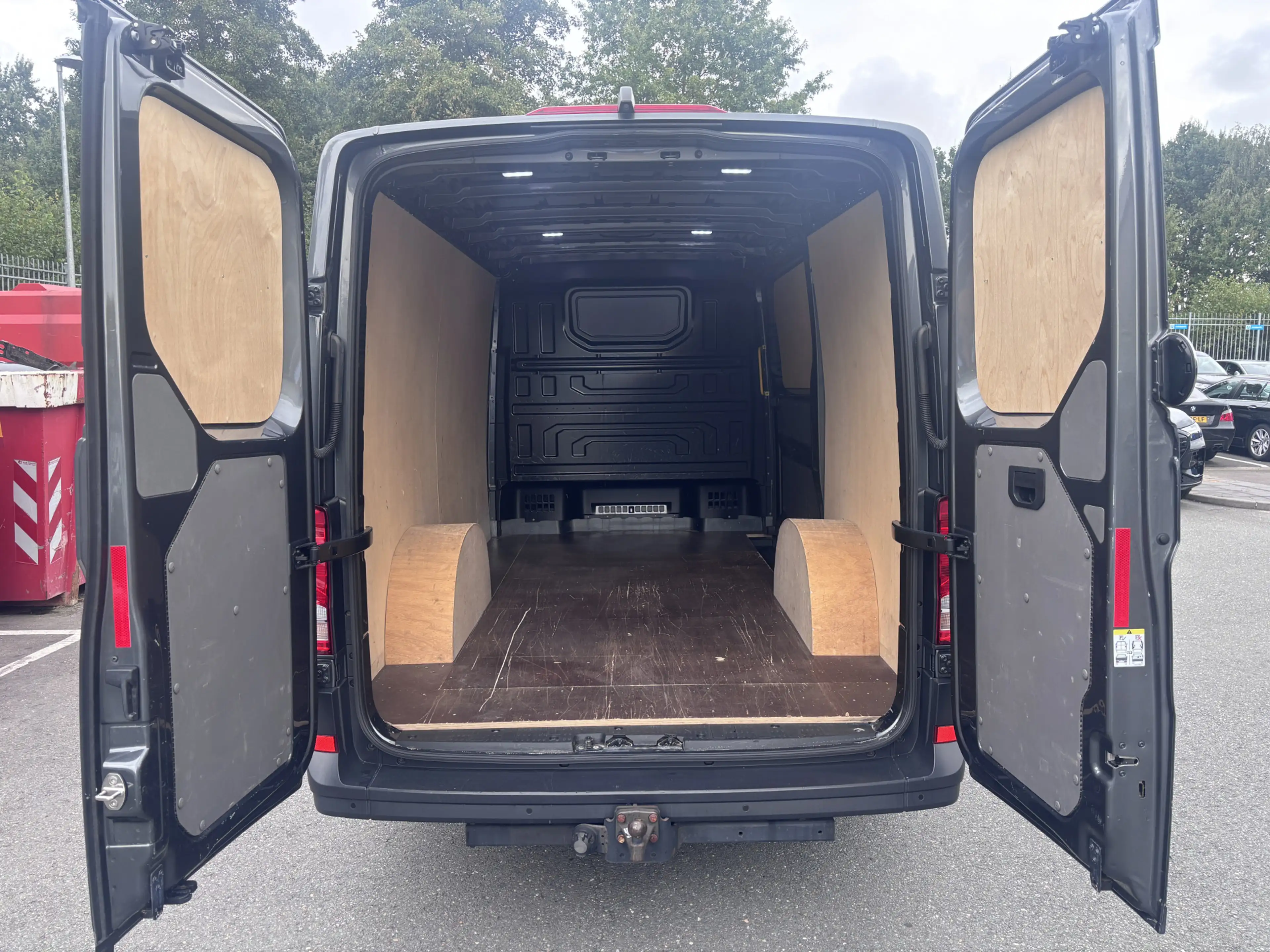 Volkswagen Crafter L3H2 2.0 TDI 140pk 3.0T Automaat Exclusive-Edition — photo 11