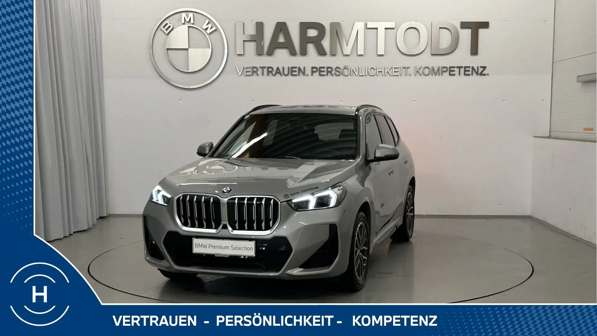 BMW X1 sDrive18d *M-Sportpaket / Innovationspaket / AHK* Silber - 1