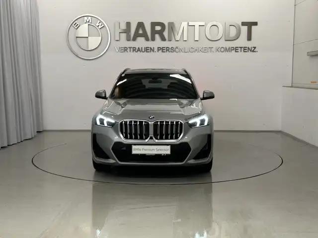 BMW X1 view 7