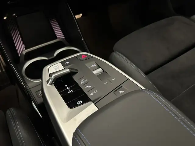 BMW X1 view 13