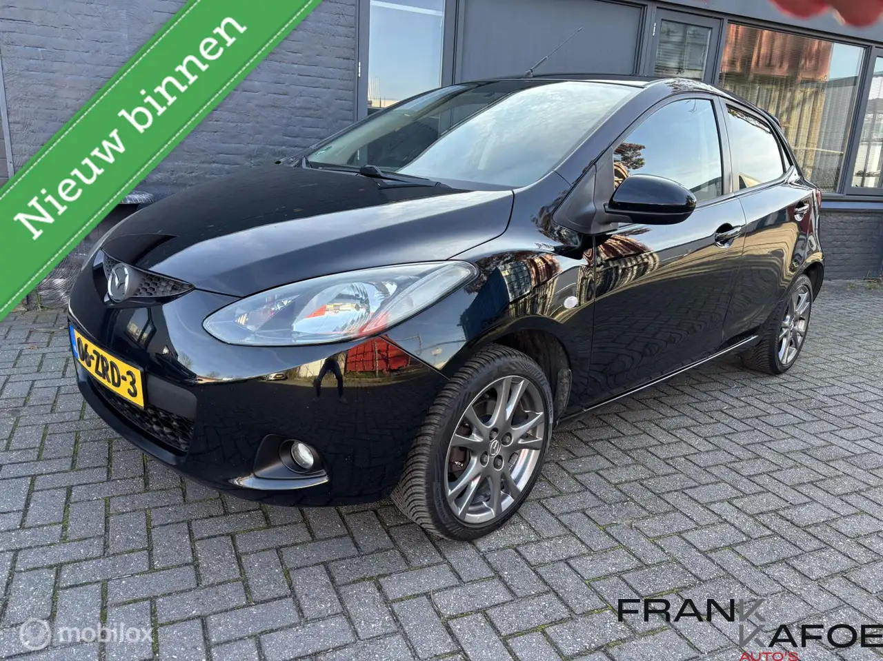 Mazda 2