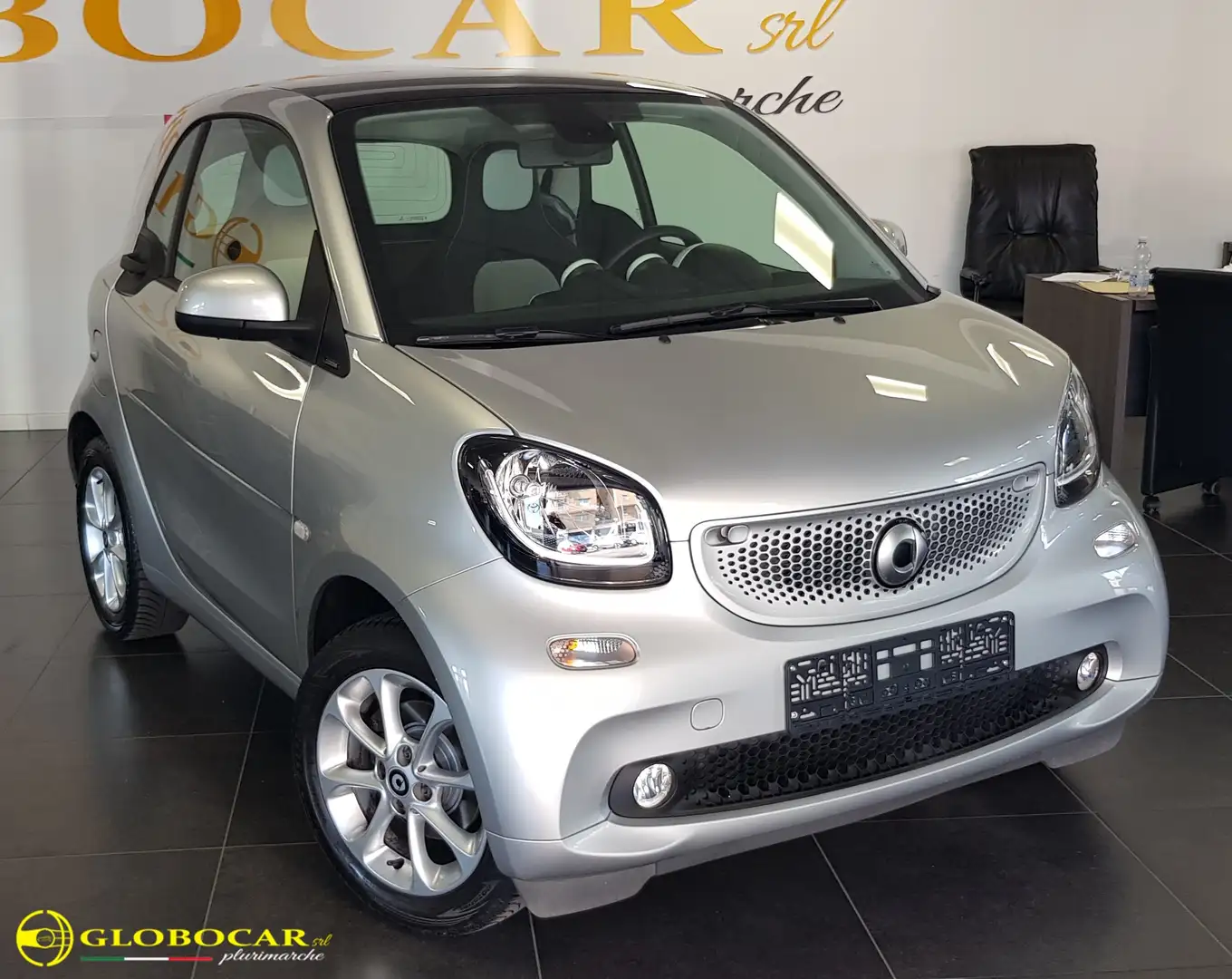 smart forTwo Fortwo 1.0 Super Passion 71cv Argento - 1