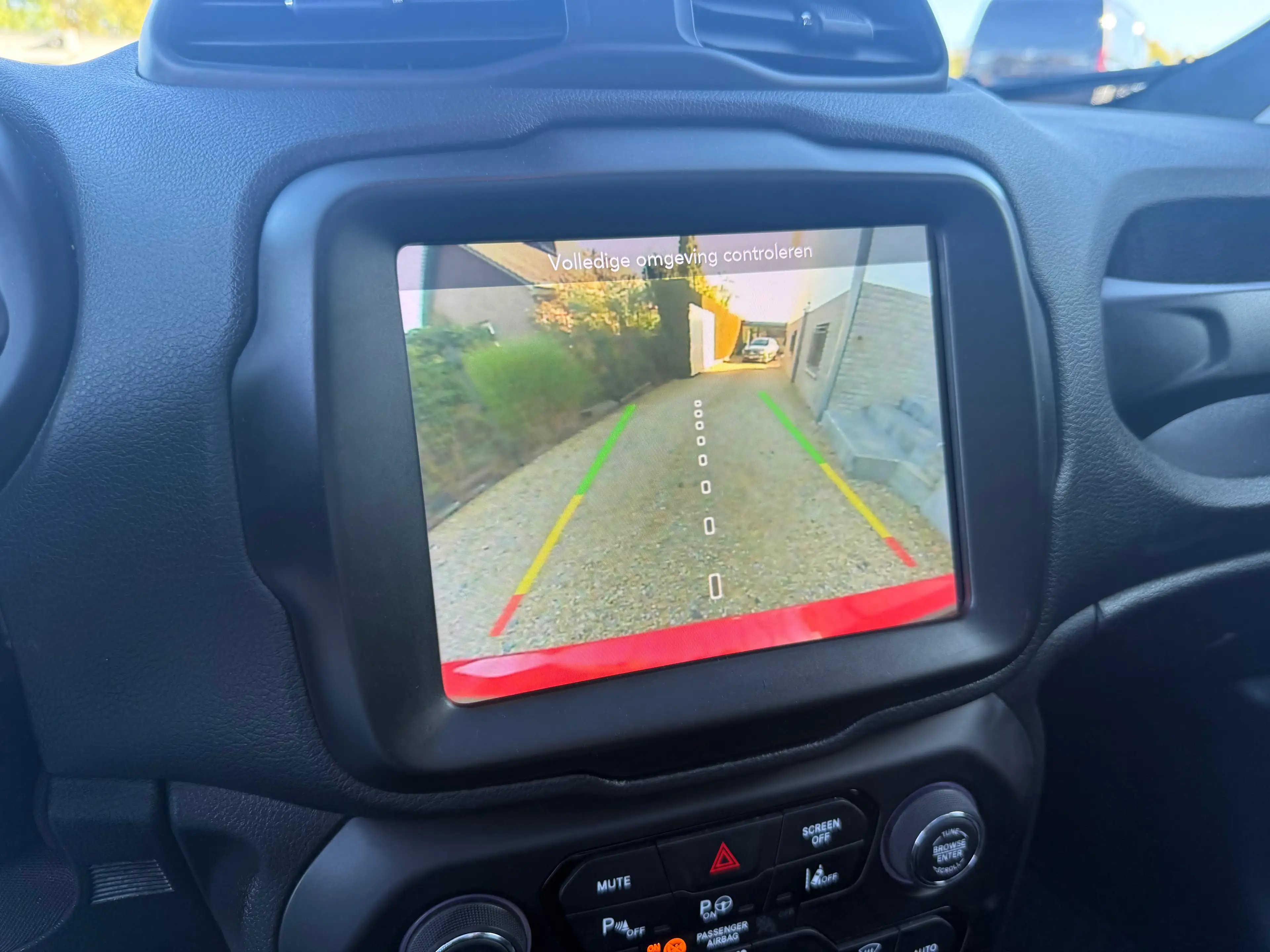 Jeep Renegade Elektrisch benzine  PHEV 1.3 T4 AWD  Trailhawk DDCT (EU6.4) — photo 12
