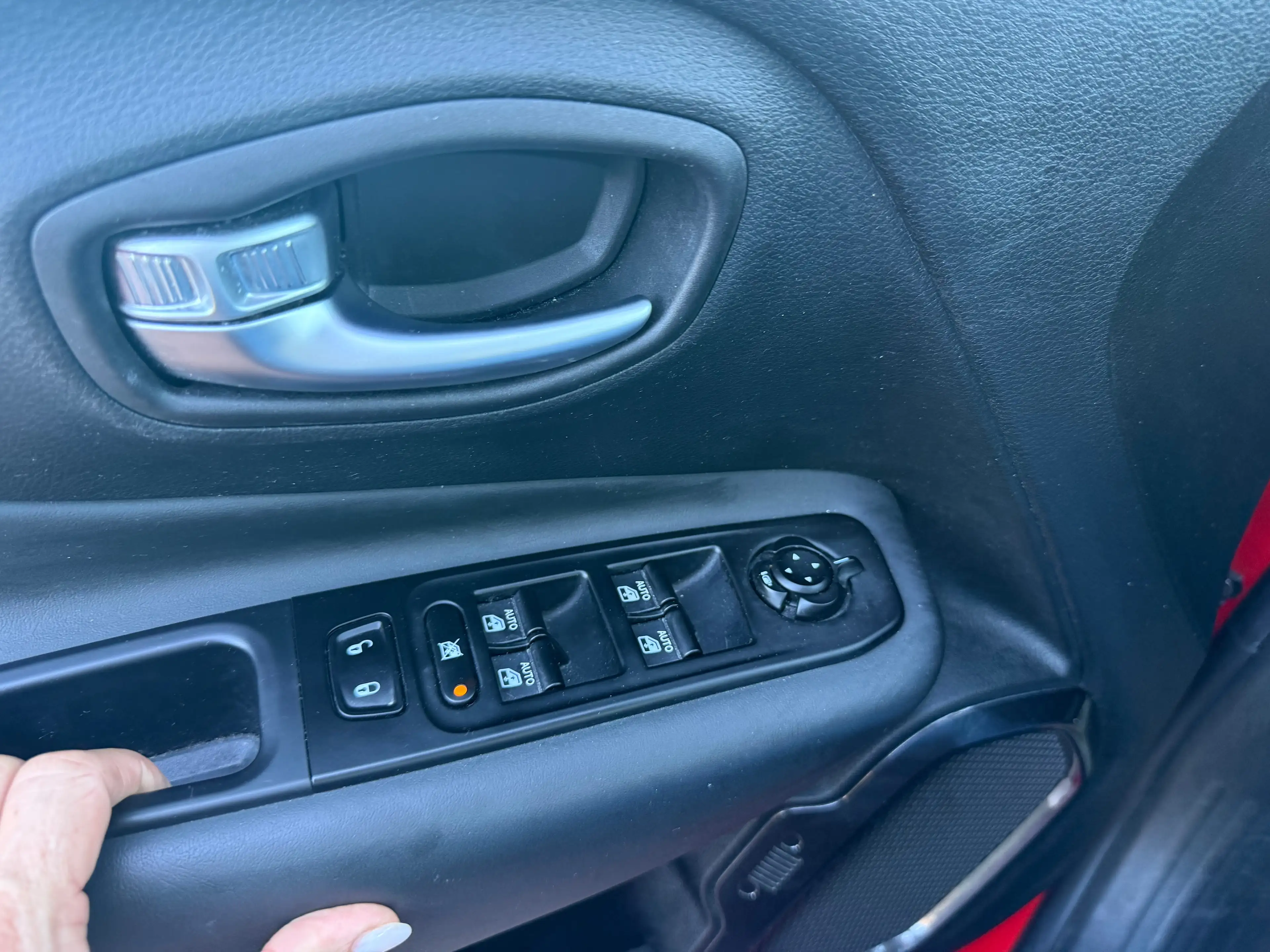 Jeep Renegade Elektrisch benzine  PHEV 1.3 T4 AWD  Trailhawk DDCT (EU6.4) — photo 8
