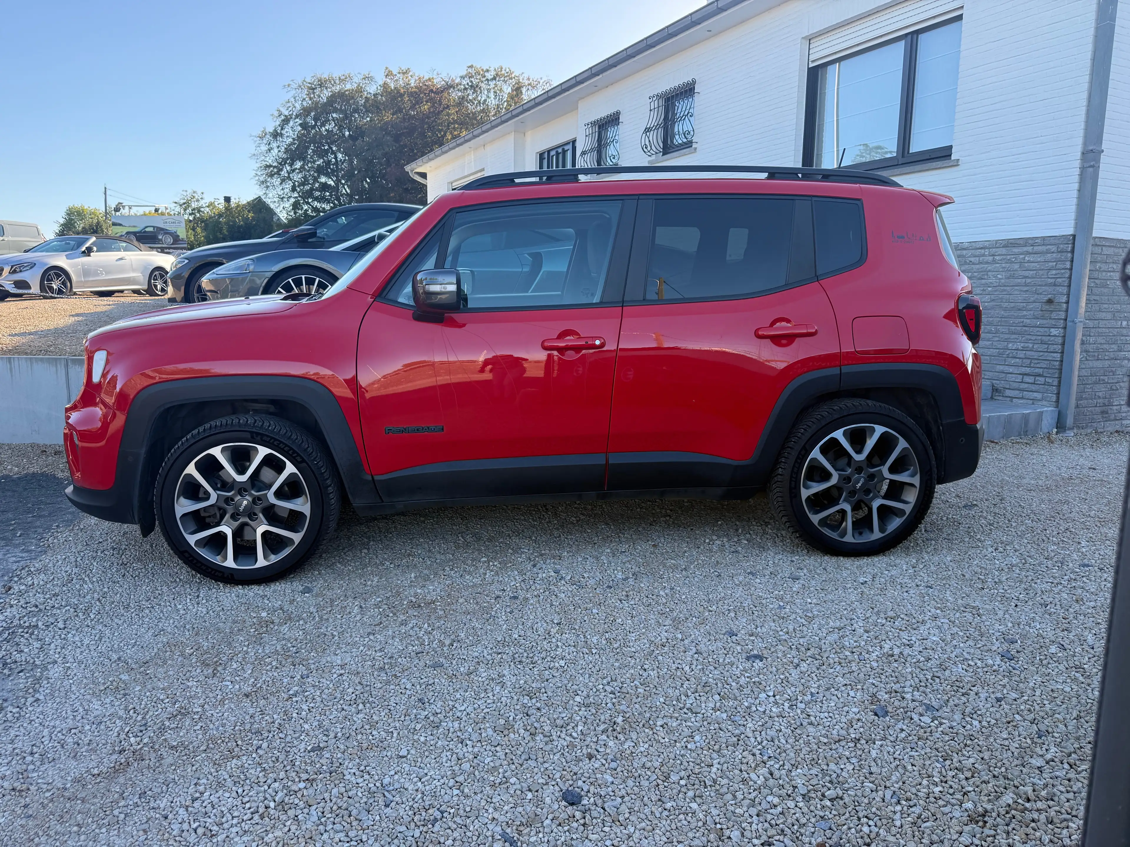 Jeep Renegade Elektrisch benzine  PHEV 1.3 T4 AWD  Trailhawk DDCT (EU6.4) — photo 3