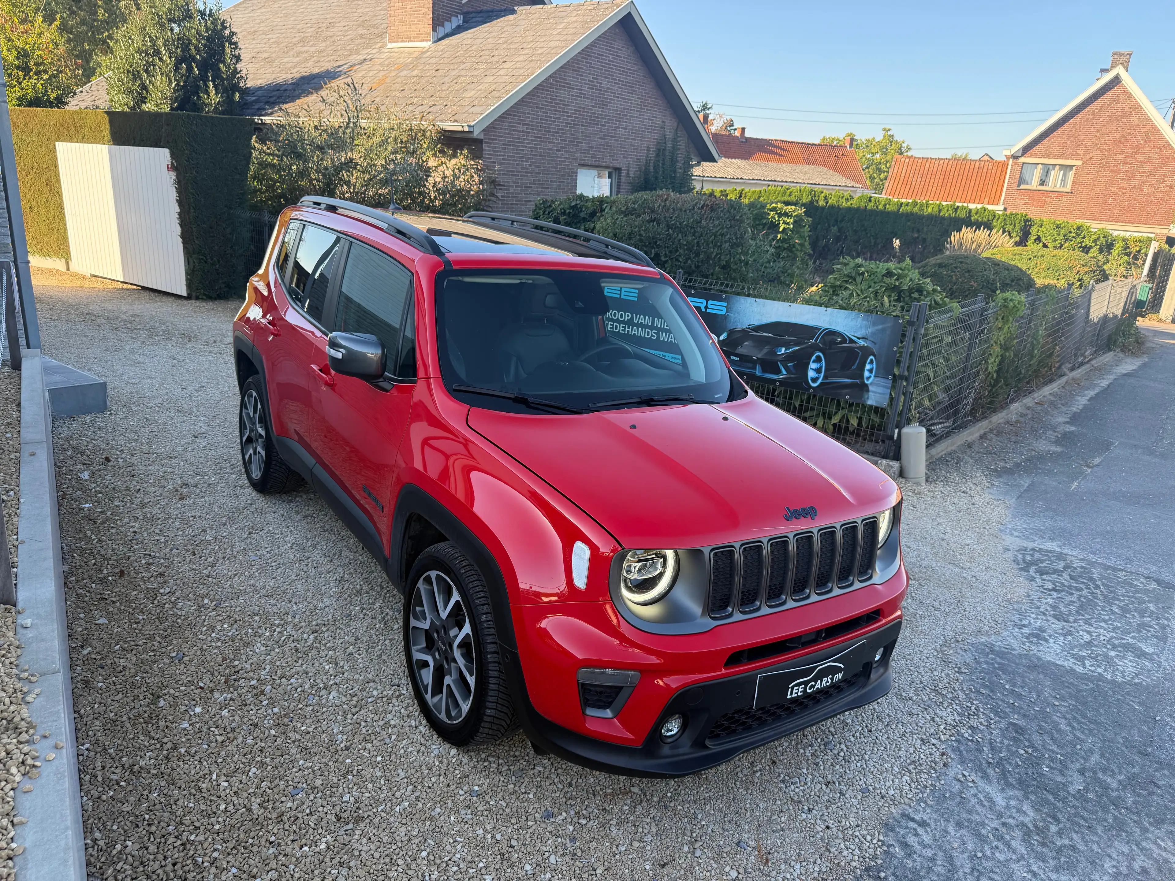 Jeep Renegade Elektrisch benzine  PHEV 1.3 T4 AWD  Trailhawk DDCT (EU6.4) — photo 6