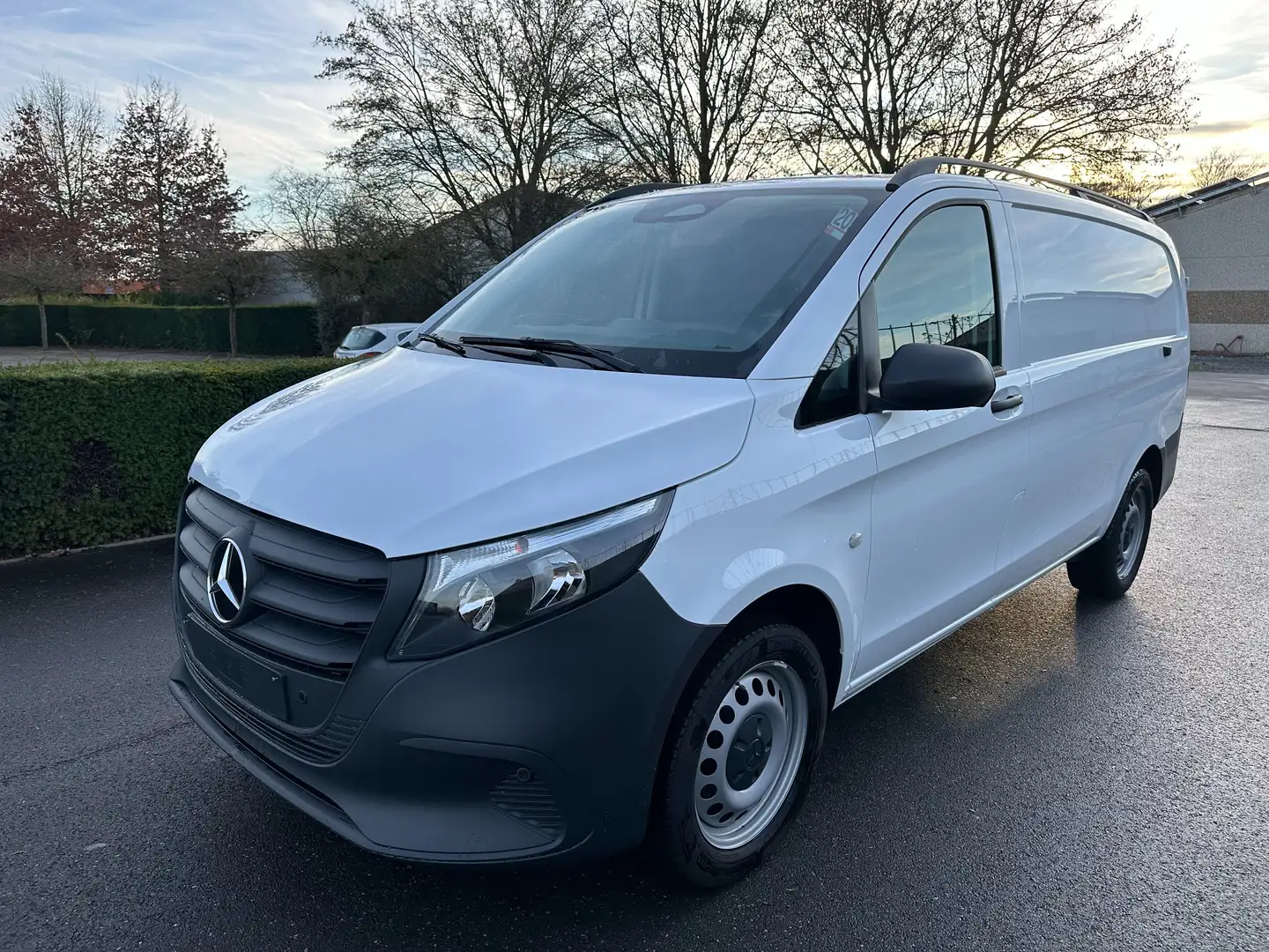 Mercedes-Benz Vito Facelift 114 CDI Long Navi*Front/Side Assist*PDC Blanc - 1