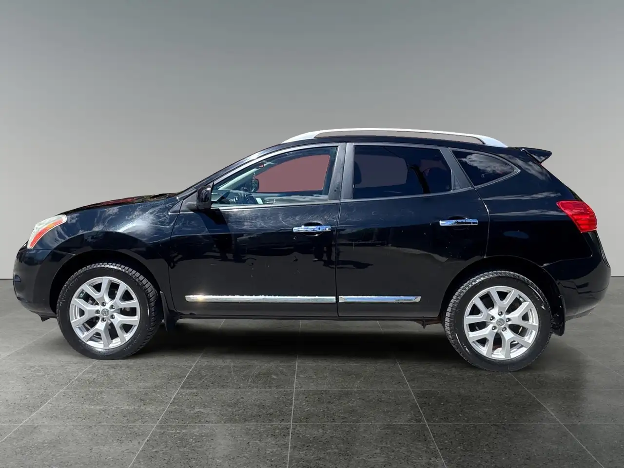Nissan Rogue fotografie Nissan Rogue
