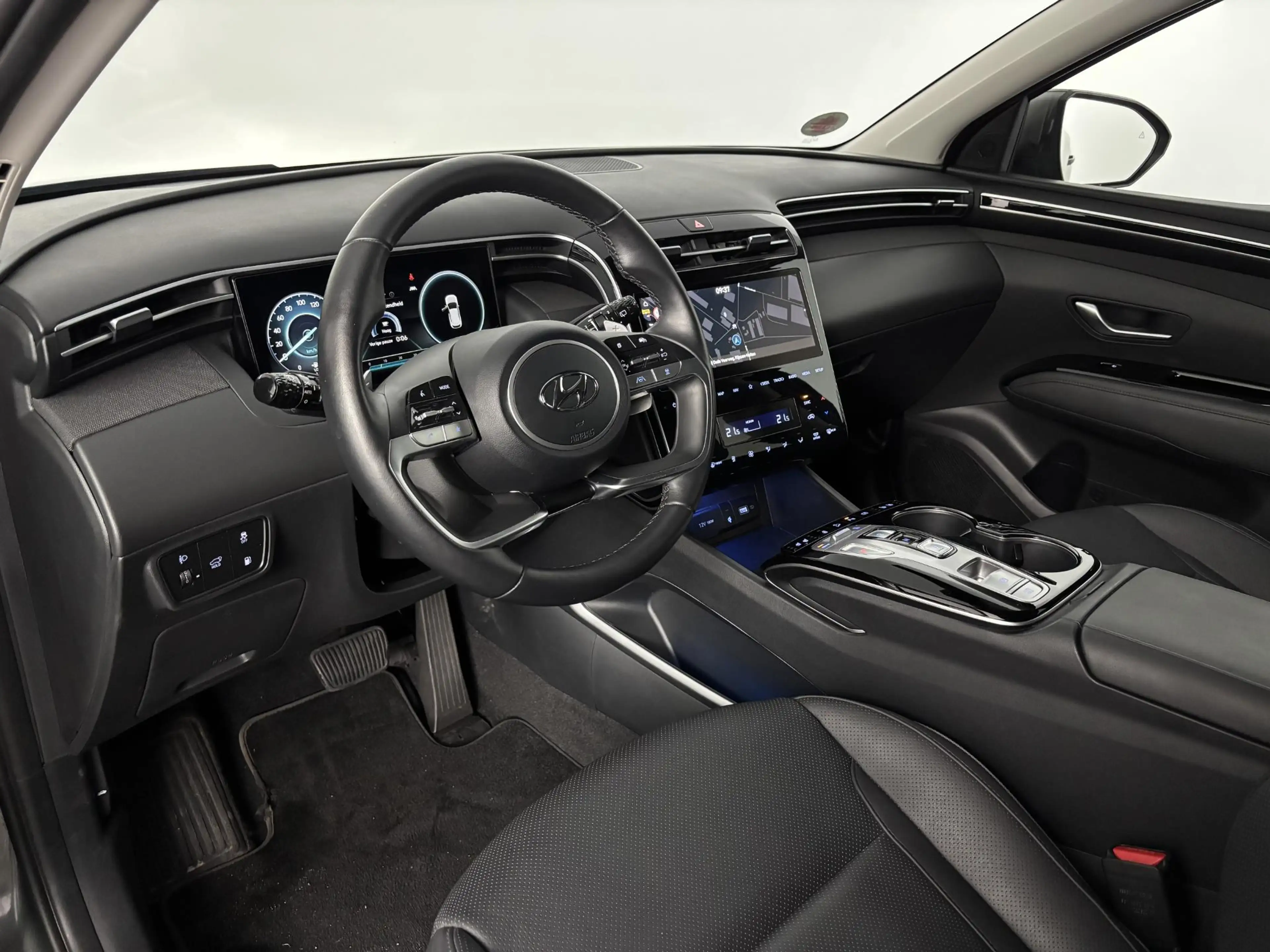 Hyundai TUCSON 1.6 T-GDI PHEV Premium 4WD — photo 2