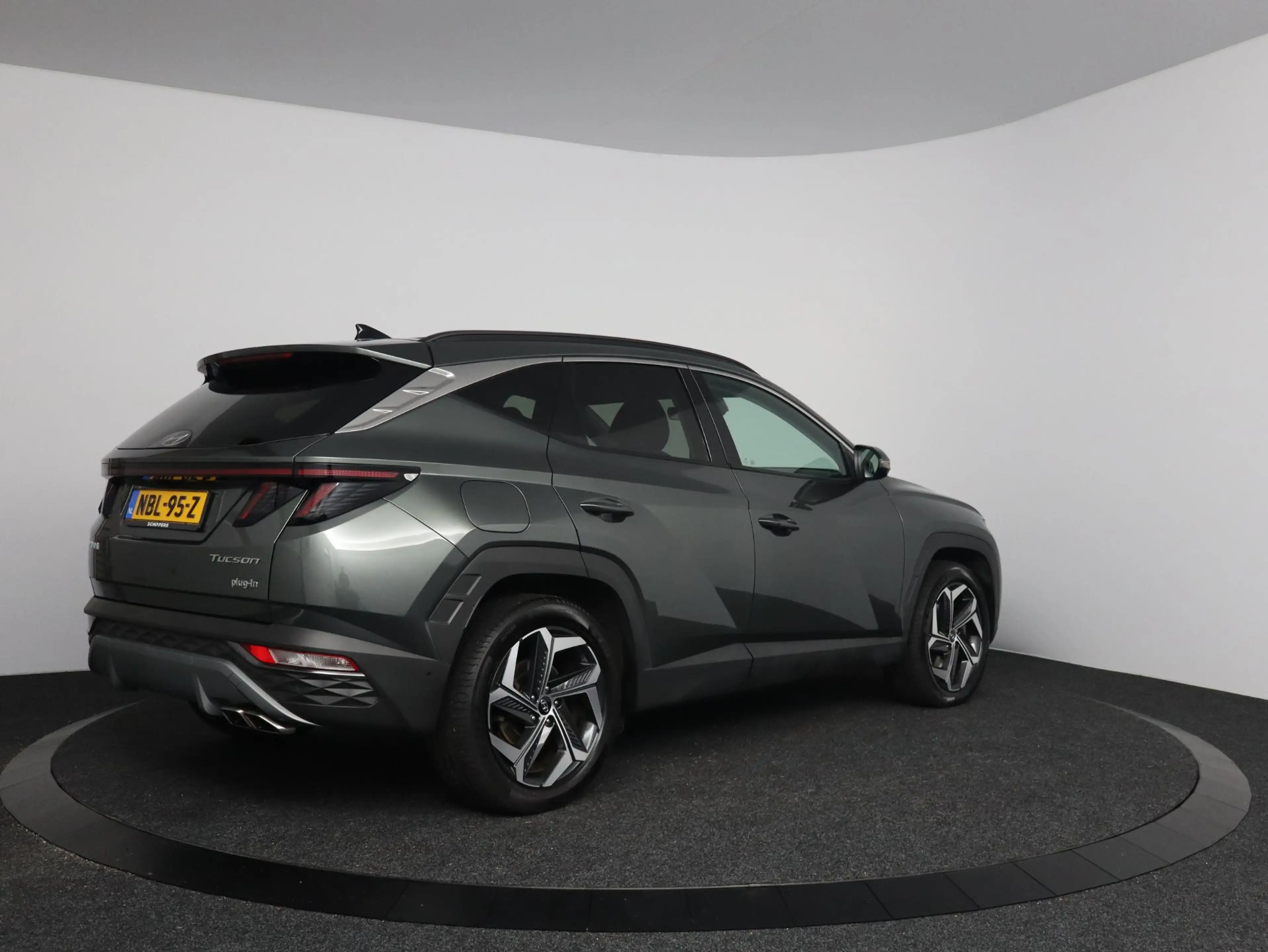 Hyundai TUCSON 1.6 T-GDI PHEV Premium 4WD — photo 8