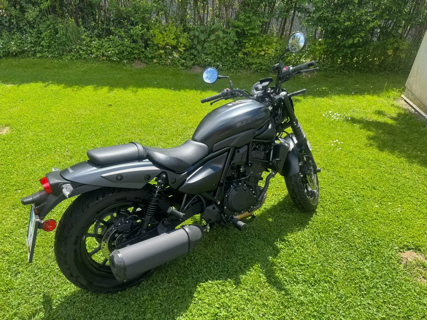 Kawasaki Eliminator 500 SE Schwarz - 2