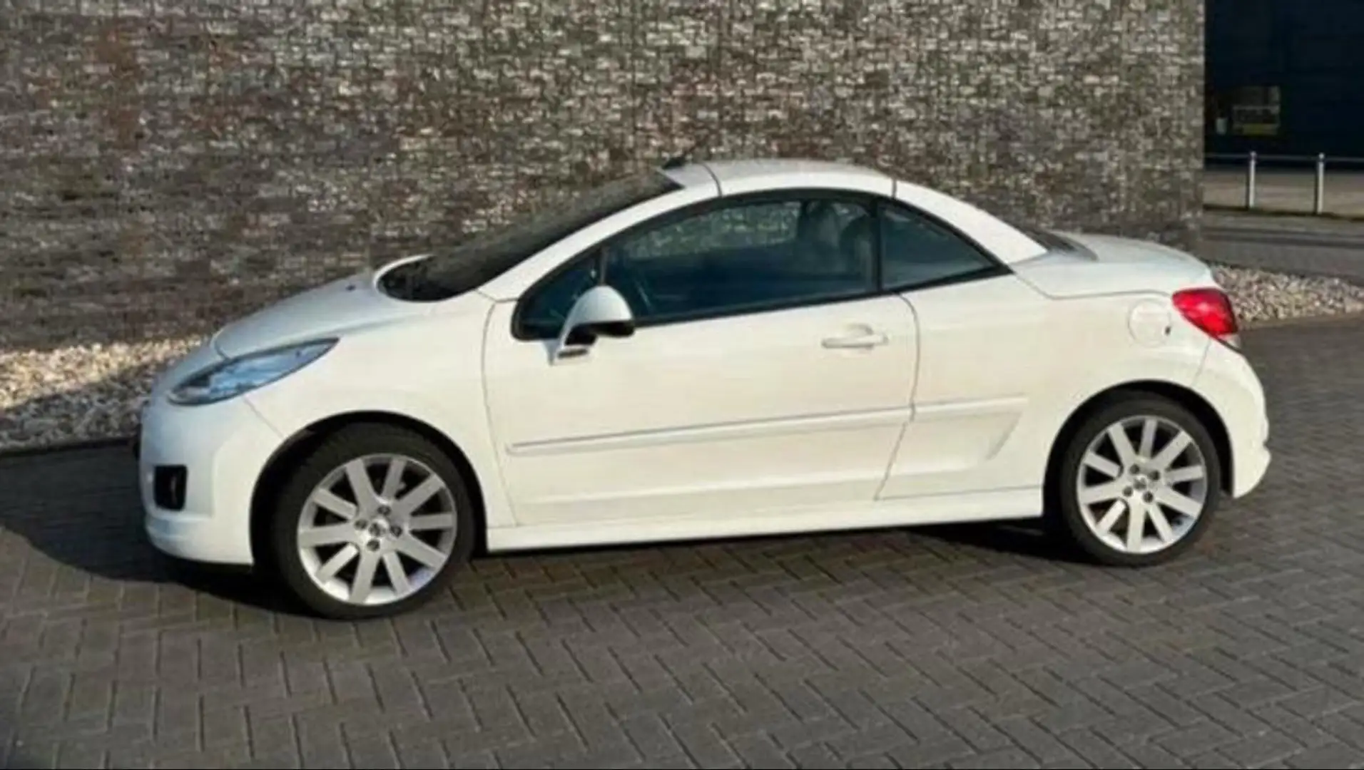Peugeot 207 CC CABRIO 1.6 VTi Noir & Blanc Wit - 2