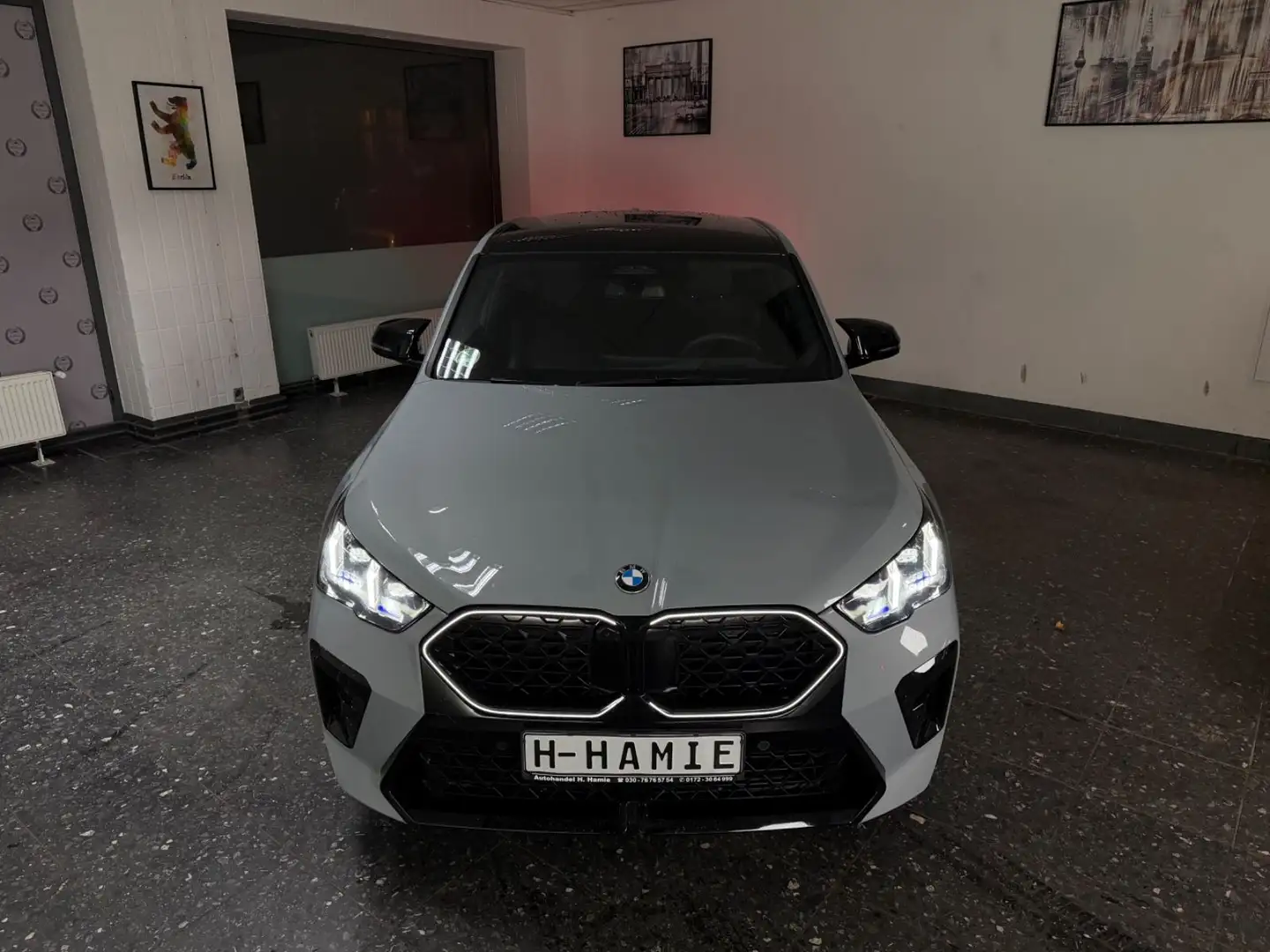 BMW X2 20d xDrive PANO LASER ICONIC H&K 360° HUD KEY Grau - 2