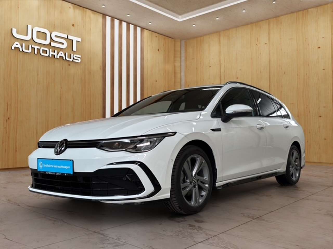 Volkswagen Golf Variant 2023 — R-Line 1.5 TSI Navi/LED/Kamera/ACC/el.Klappe