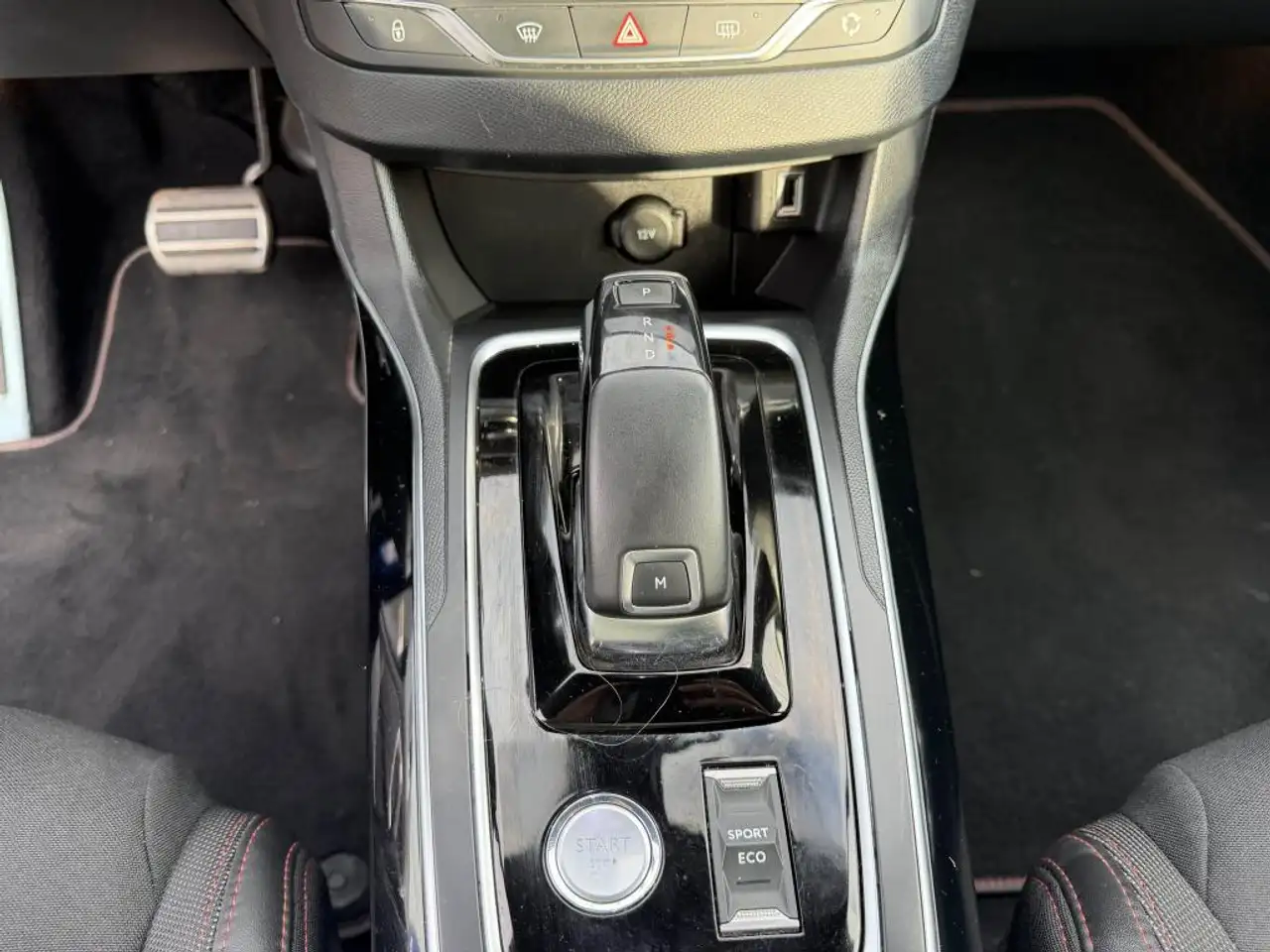 Peugeot 308 308 — photo 34