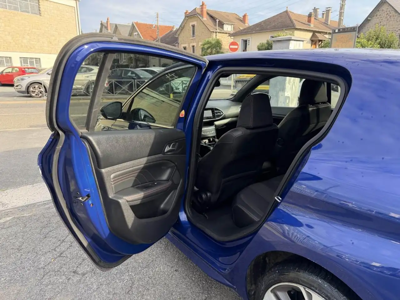 Peugeot 308 308 — photo 18