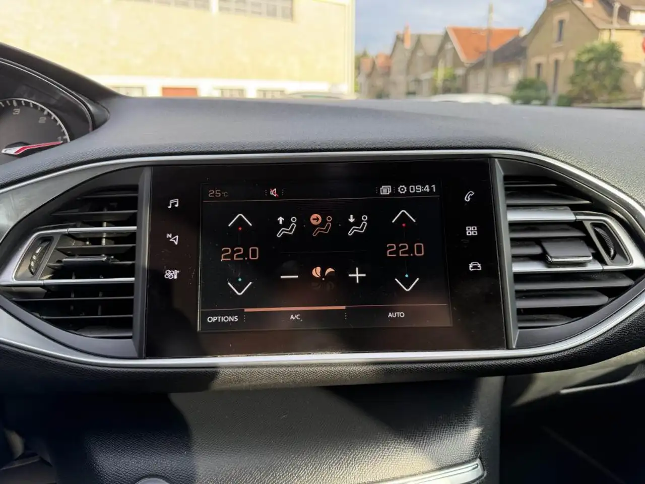 Peugeot 308 308 — photo 36