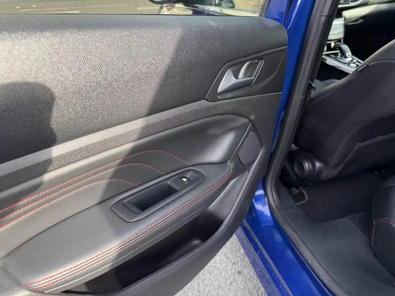 Peugeot 308 308 — photo 19
