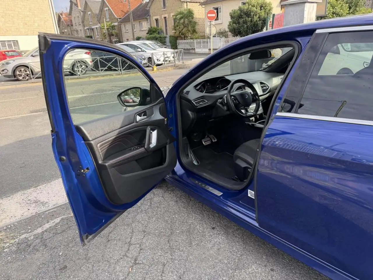 Peugeot 308 308 — photo 21