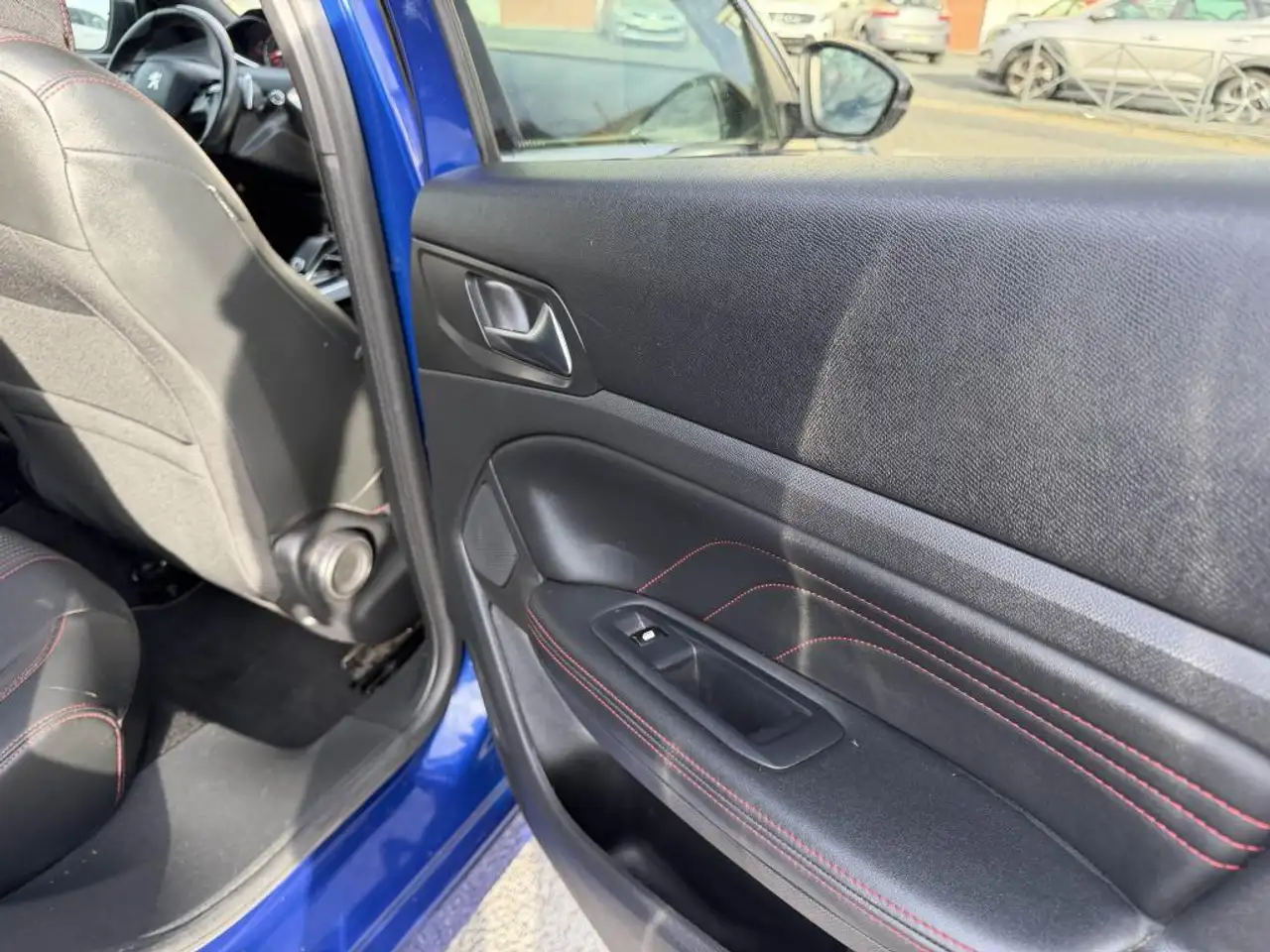 Peugeot 308 308 — photo 13