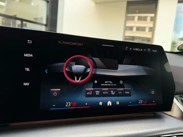 BMW X2 view 10