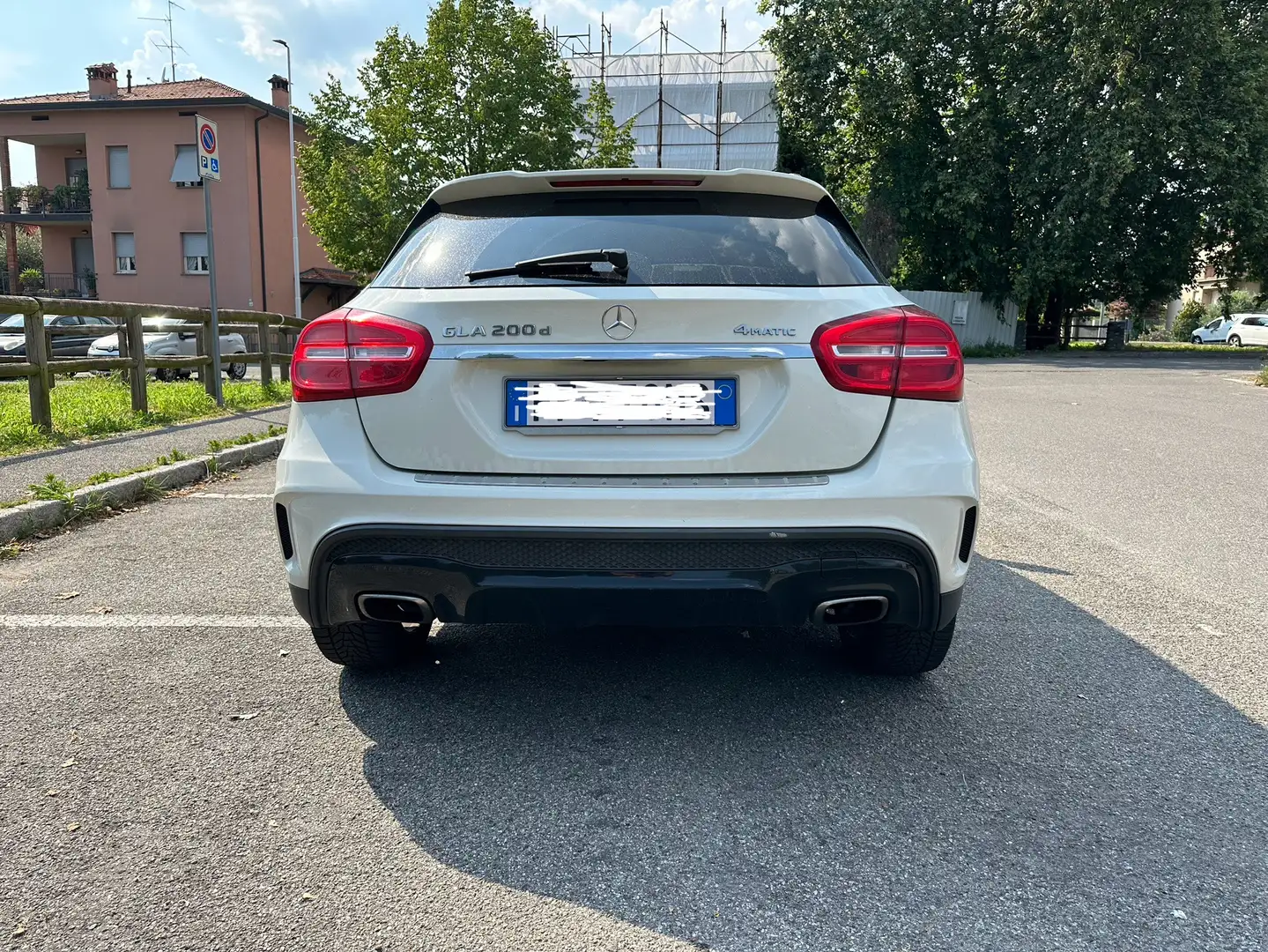 Mercedes-Benz GLA 200 d (cdi) Sport 4matic auto - 2
