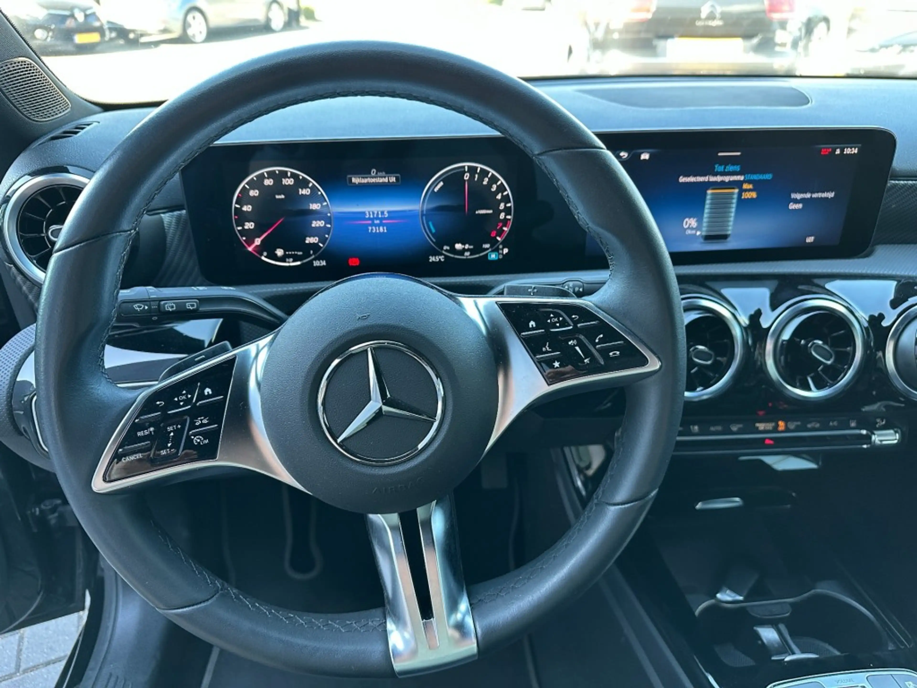 Mercedes-Benz A 250 A250e Plug-in Hybride met airco, PDC, Apple CarPla — photo 3