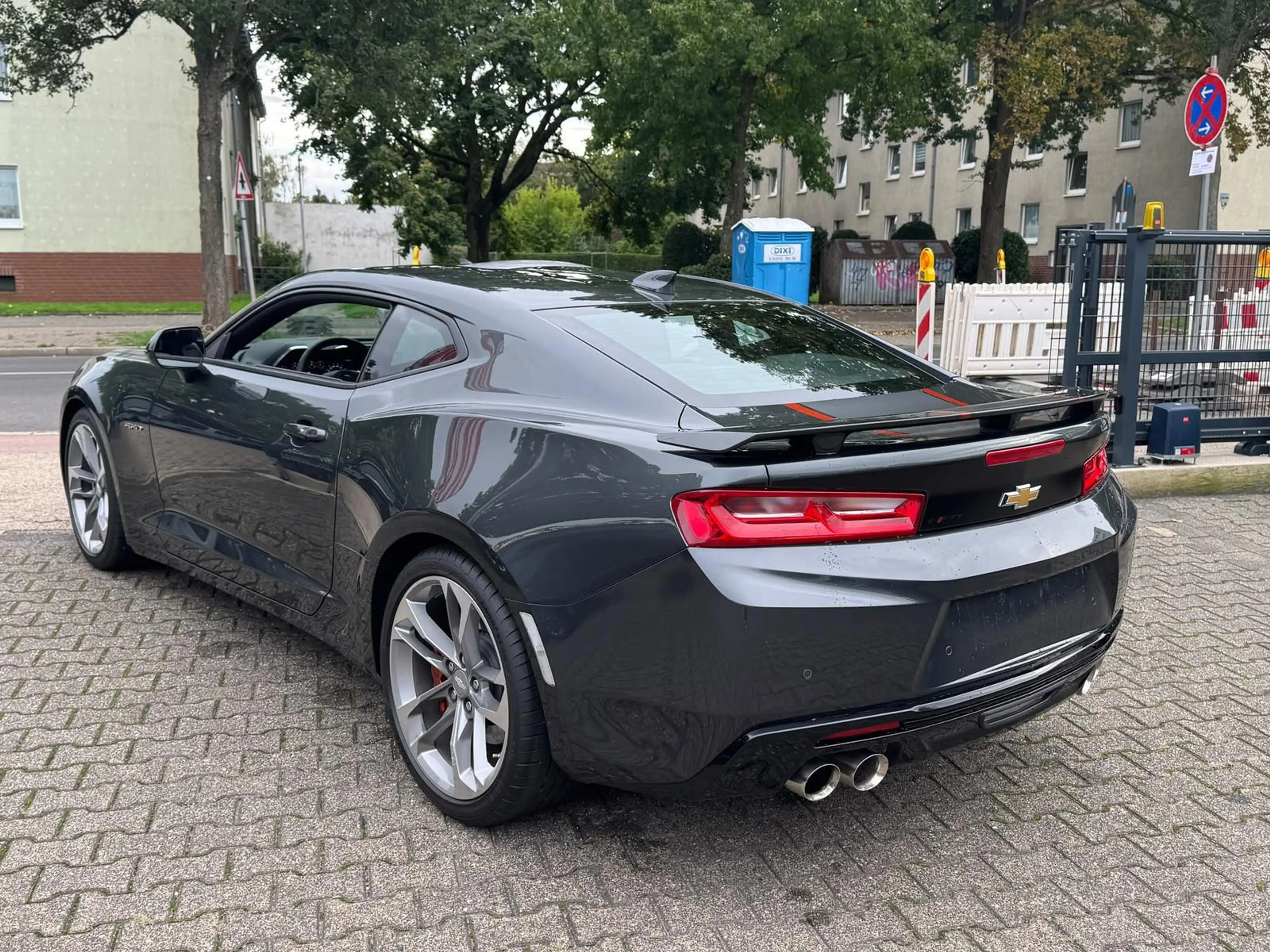 Chevrolet Camaro Coupé 6.2 V8 50th Anniversary Edition — photo 8