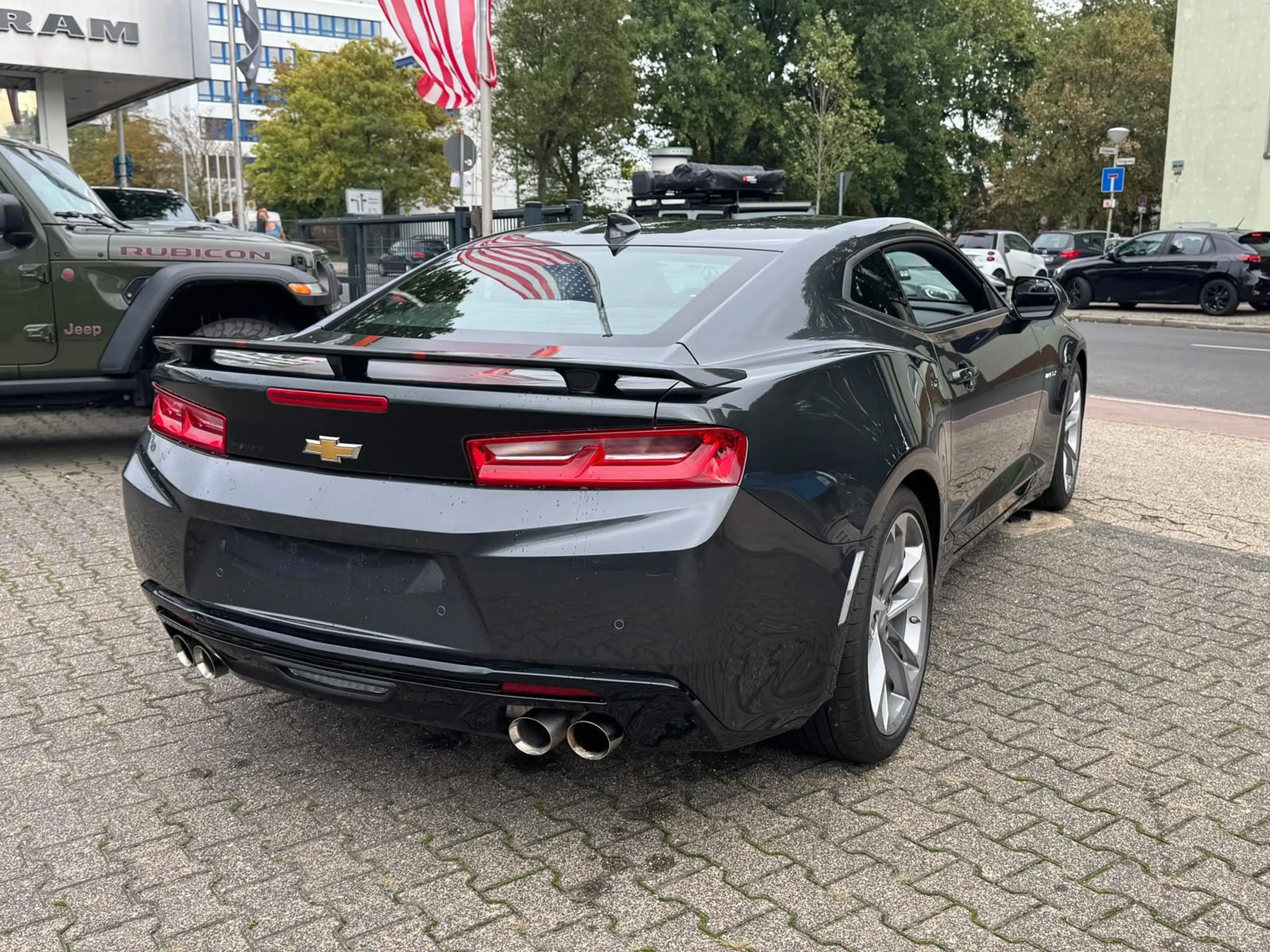 Chevrolet Camaro Coupé 6.2 V8 50th Anniversary Edition — photo 6