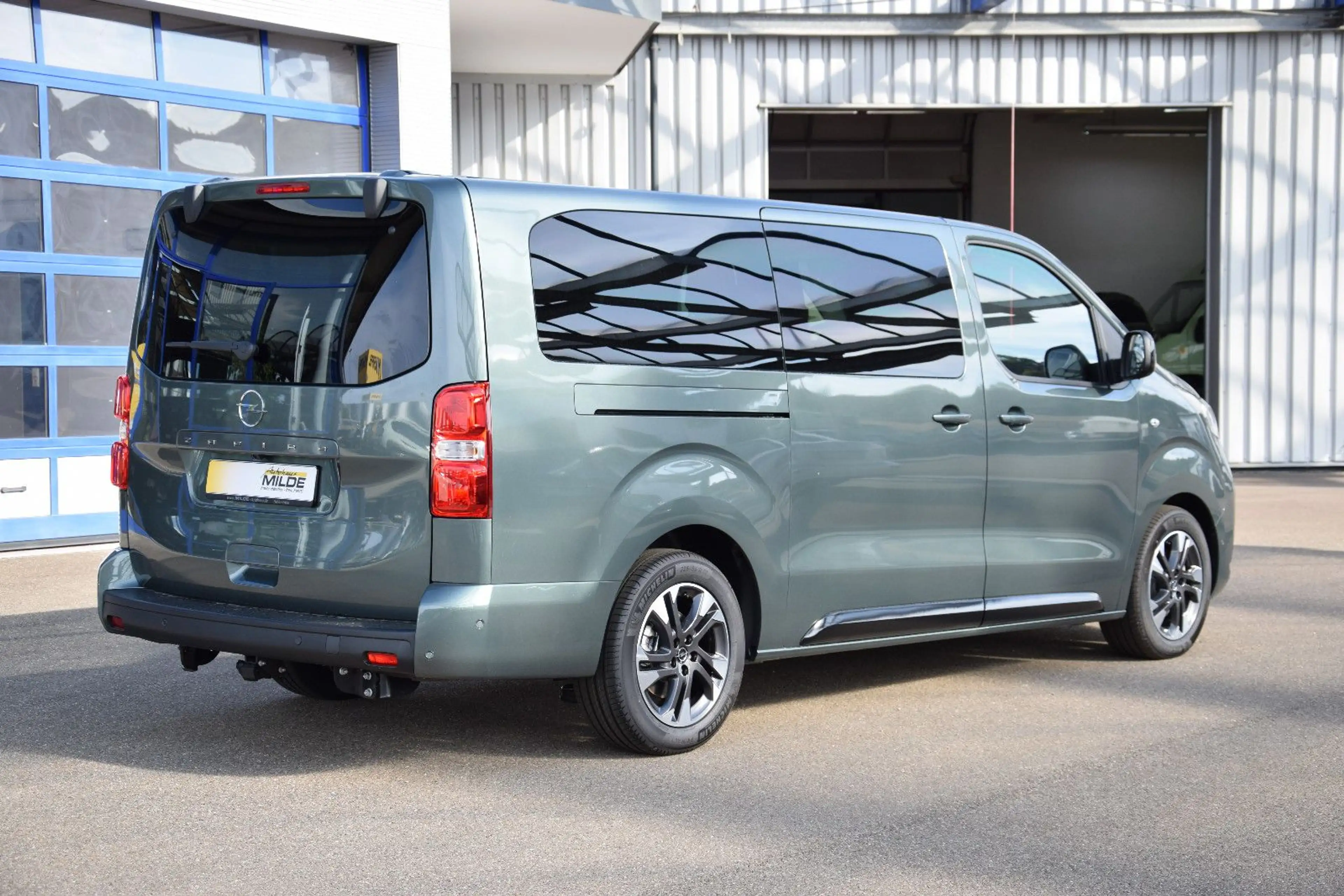Opel Zafira Life ZAFIRA LIFE GS L3 PANO LEDER EL SCHIEBETÜREN AHK — photo 7