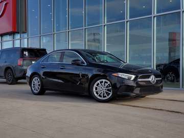 A 220, 4MATIC, LEATHER, HEATED SEATS, SUNROOF