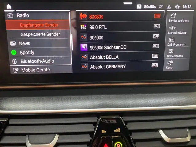 BMW 5 Series view 15