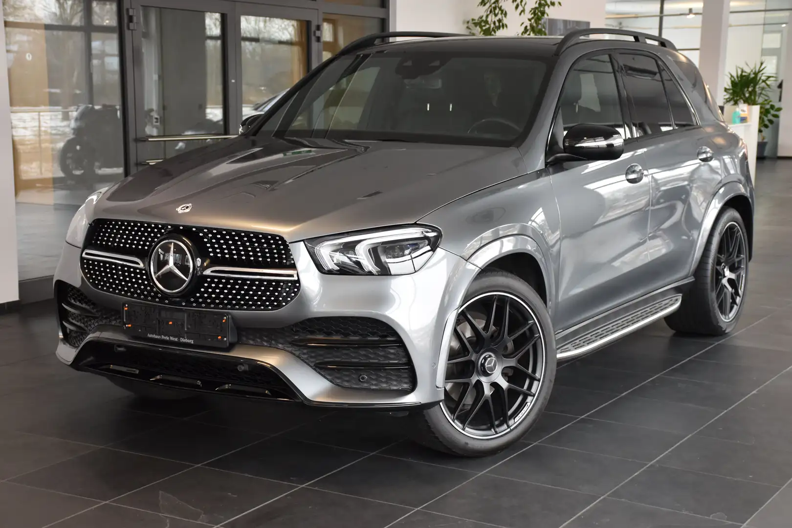Mercedes-Benz GLE 400 GLE 400 d 4M 9G AMG EXCLUSIV"PANO"AHK"MASSAGE"HUD" Gris - 1