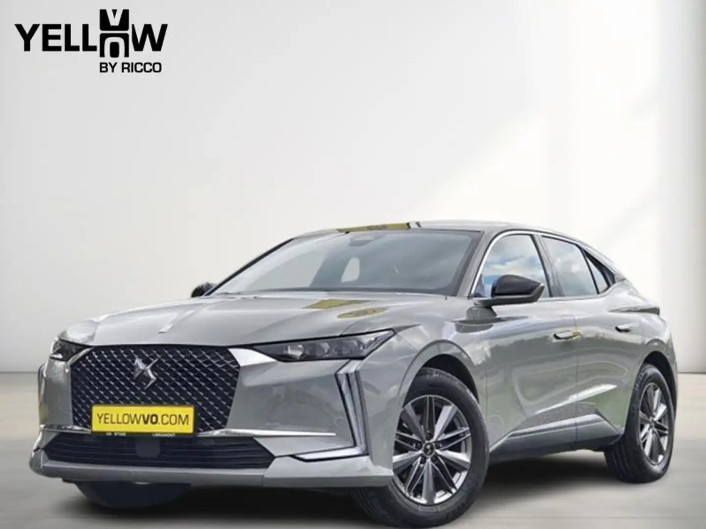DS Automobiles DS 4 Bastille + / EAT8 / 130ch Gris - 1