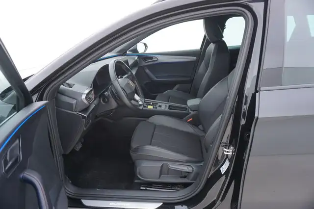 Cupra Leon view 10