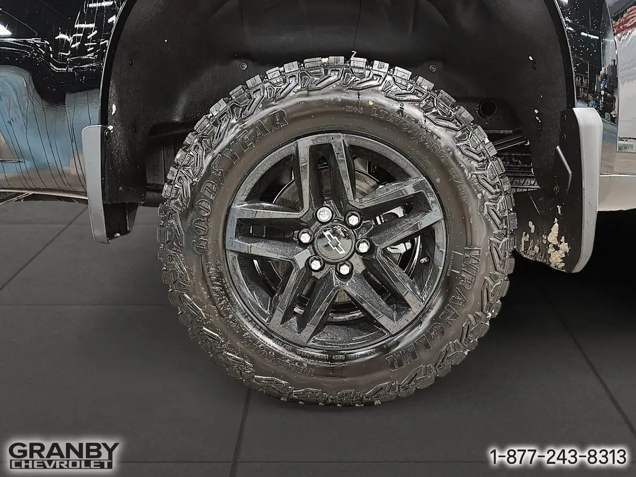Chevrolet Silverado 1500 снимка Chevrolet Silverado 1500