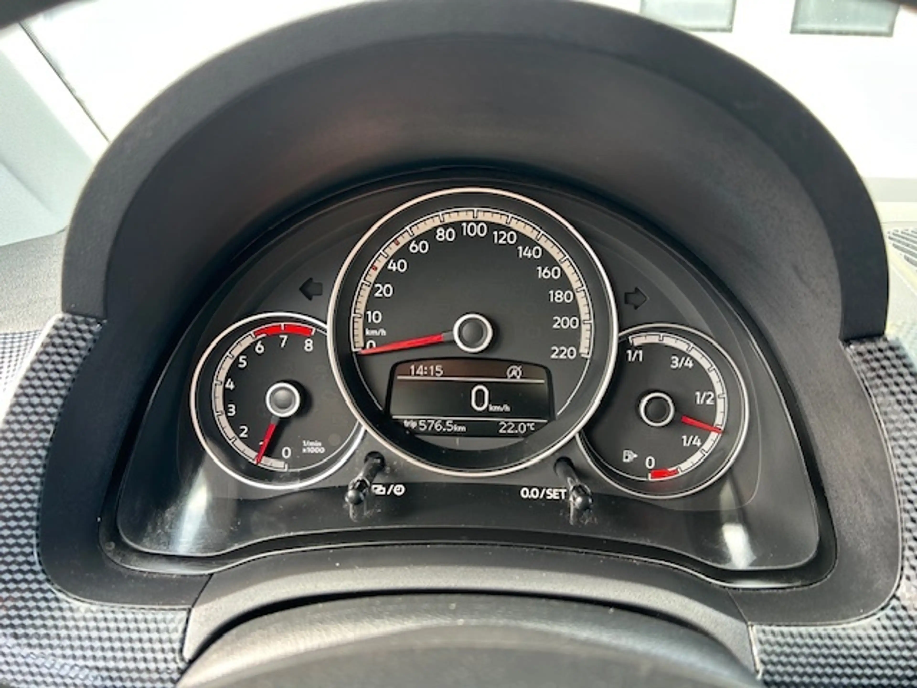 Volkswagen up! 1.0 BMT move up! AIRCO DAB NAP! — photo 20