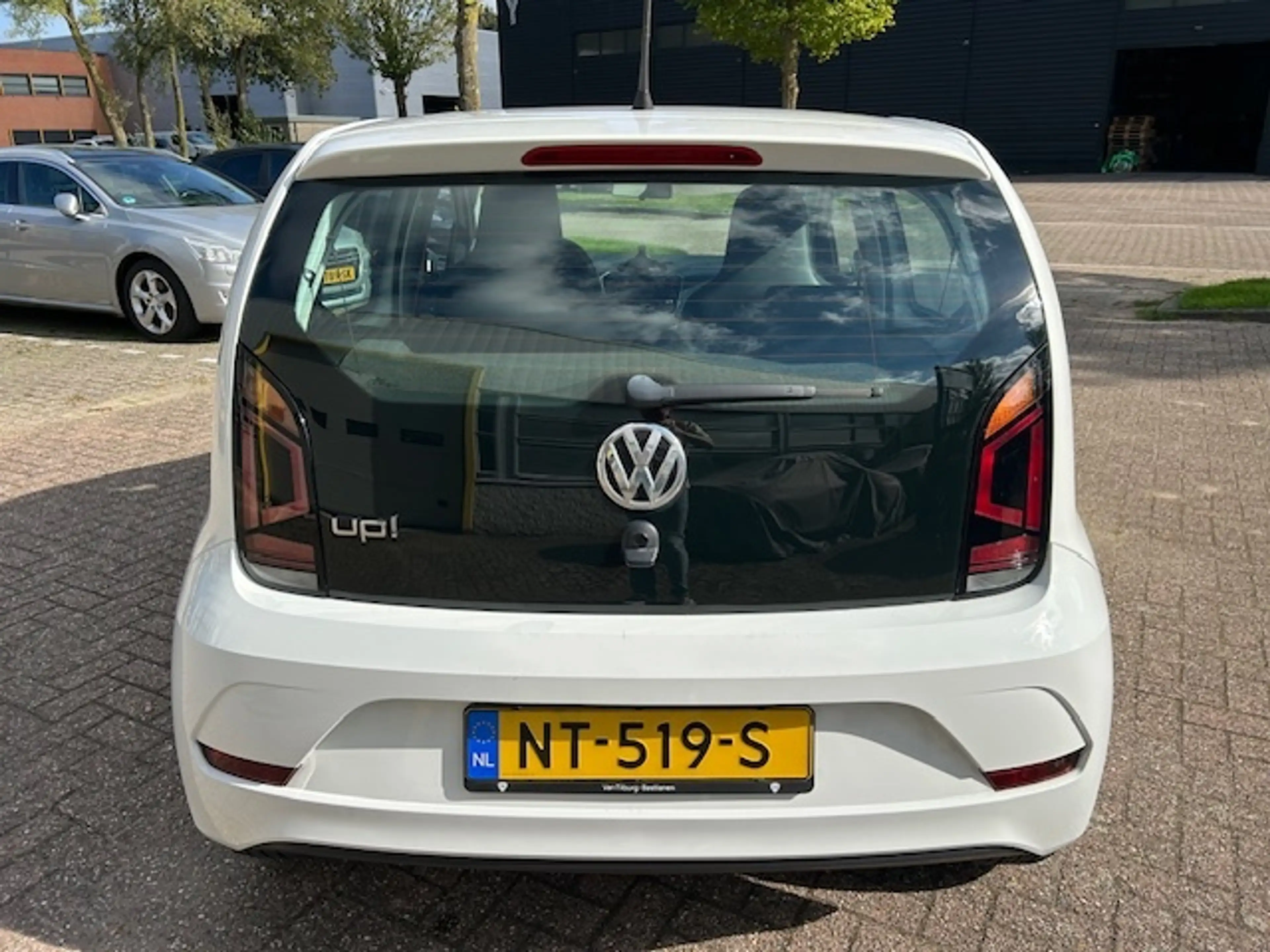 Volkswagen up! 1.0 BMT move up! AIRCO DAB NAP! — photo 8